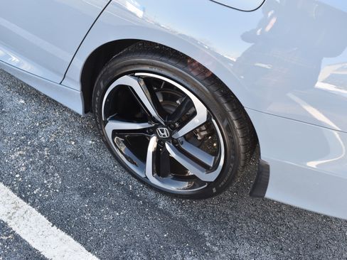 Certified 2022 Honda Accord Sport image 10