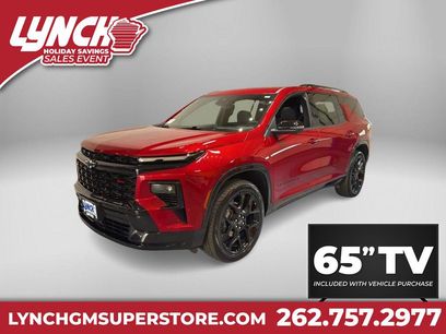 Used 2025 Chevrolet Traverse RS