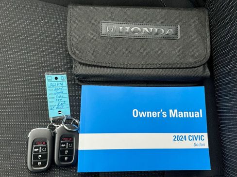 Used 2024 Honda Civic EX image 34