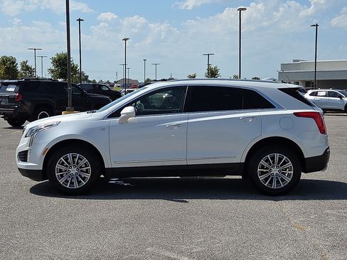 Used 2019 Cadillac XT5 Luxury FWD image 3