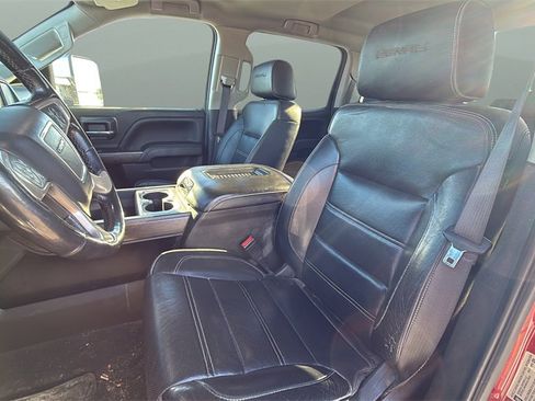 Used 2019 GMC Sierra 3500 Denali w/ Duramax Plus Package image 11