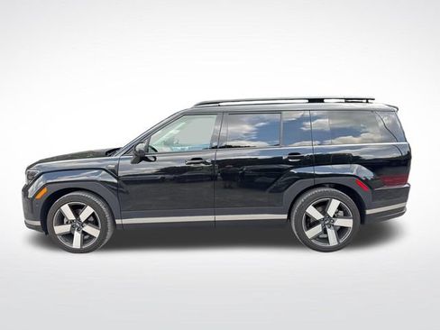 Used 2024 Hyundai Santa Fe Limited AWD/4WD image 2