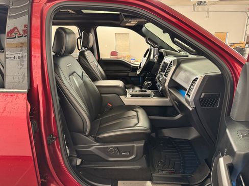 Used 2019 Ford F150 Platinum w/ Equipment Group 701A Luxury image 46