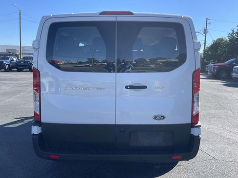 Used 2022 Ford Transit 350 XLT image 4