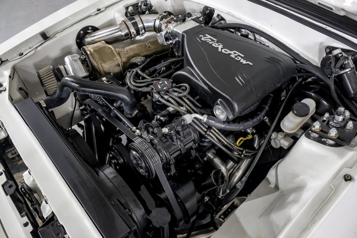 Used 1993 Ford Mustang GT RWD image 44