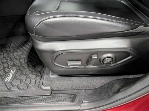 Used 2022 Jeep Grand Cherokee Limited image 33