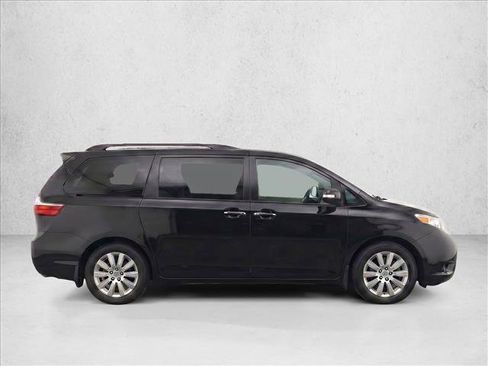 Used 2013 Toyota Sienna Limited w/ Premium Pkg AWD/4WD image 8