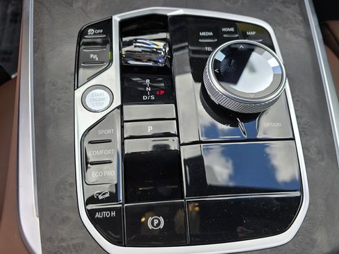 New 2026 BMW X5 xDrive40i w/ Executive Package image 22