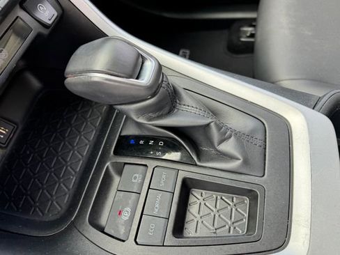 Used 2024 Toyota RAV4 XLE Premium image 19