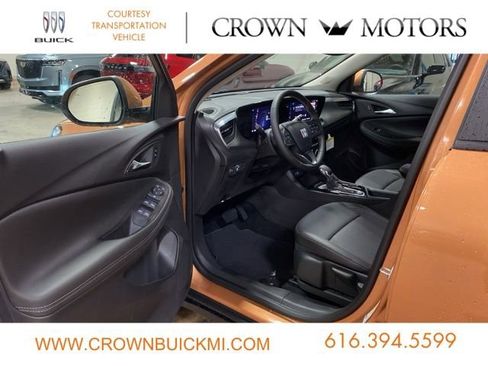 Used 2025 Buick Encore GX Preferred image 10