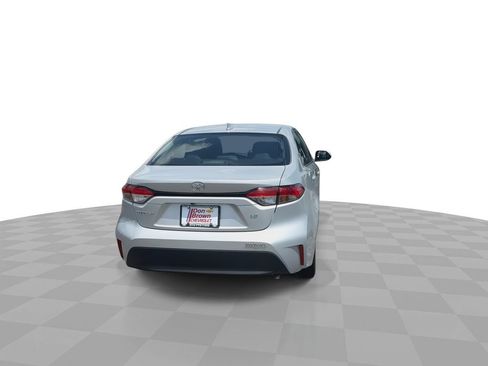 Used 2023 Toyota Corolla LE FWD image 8