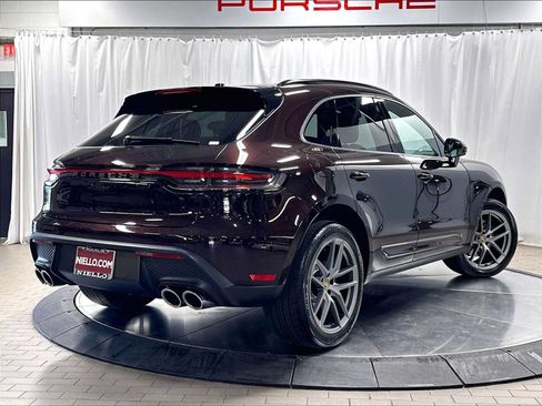 Used 2026 Porsche Macan AWD/4WD image 9