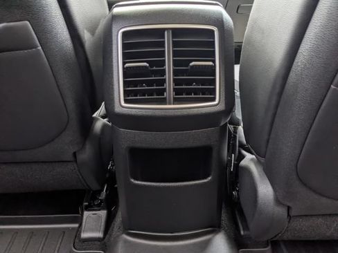 Certified 2025 Kia Sportage SX FWD image 18