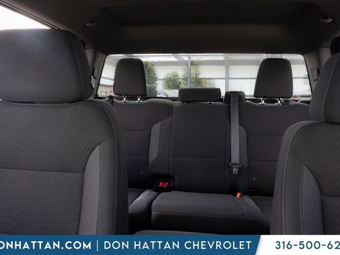 Used 2022 Chevrolet Silverado 1500 LT AWD/4WD image 15