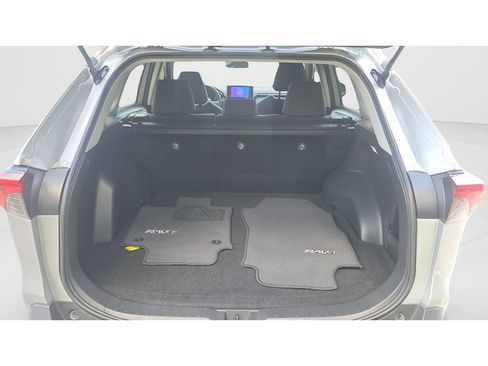 Used 2025 Toyota RAV4 LE FWD image 9