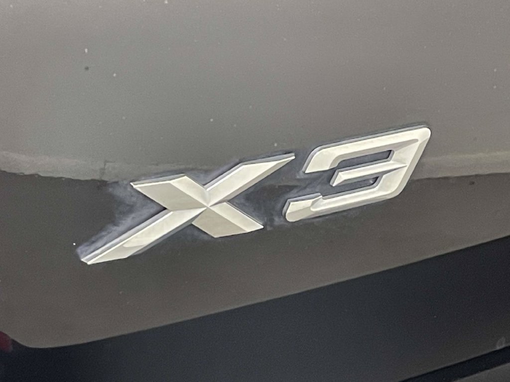 Used 2021 BMW X3 xDrive30i w/ Premium Package AWD/4WD image 11