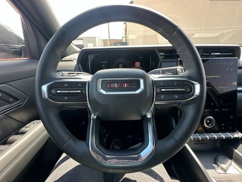 Used 2026 GMC Terrain Elevation AWD/4WD image 47