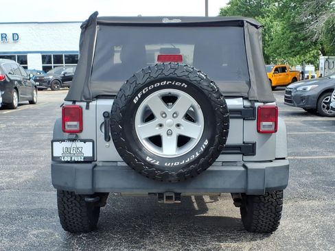 Used 2014 Jeep Wrangler Sport w/ Quick Order Package 24S AWD/4WD image 28