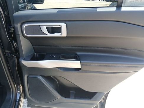 Certified 2023 Ford Explorer XLT AWD/4WD image 41