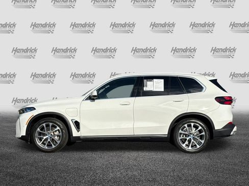 Certified 2024 BMW X5 xDrive50e w/ Premium Package image 8