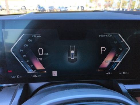 Used 2025 BMW i5 eDrive40i w/ Premium Package image 20