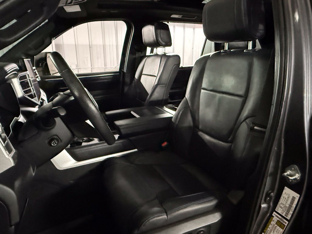 Used 2024 Toyota Sequoia Platinum AWD/4WD image 18