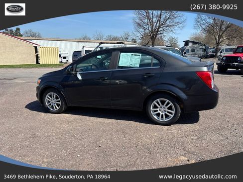 Used 2013 Chevrolet Sonic LT w/ Wheels and Fog Lamp Package image 4