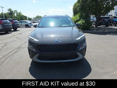 Used 2023 Hyundai Kona SEL w/ Cargo Package AWD/4WD image 4