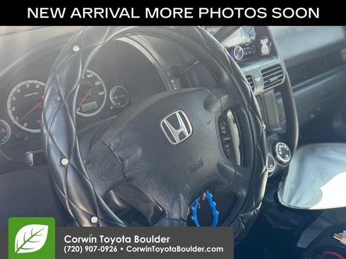 Used 2005 Honda CR-V LX image 10