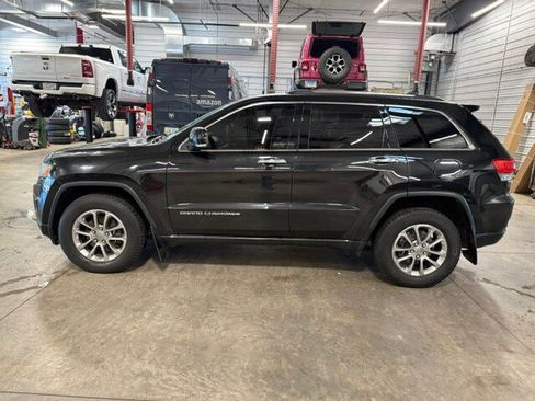 Used 2014 Jeep Grand Cherokee Limited w/ Trailer Tow Group IV AWD/4WD image 30