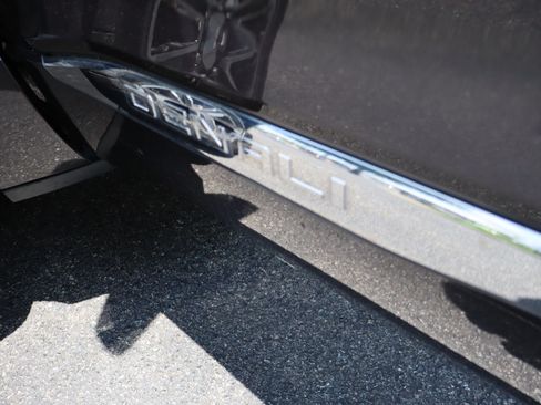 Used 2019 GMC Acadia Denali AWD/4WD image 52