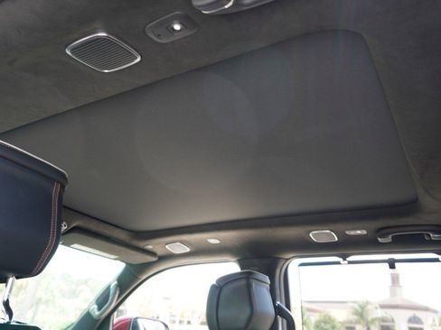 Used 2022 Jeep Grand Wagoneer Series III w/ Flexible Seating Group AWD/4WD image 36