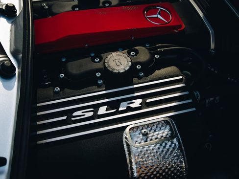 Used 2006 Mercedes-Benz SLR image 14