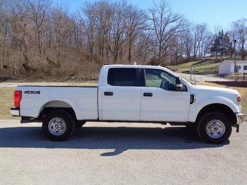 Used 2022 Ford F250 XL w/ Power Equipment Group AWD/4WD image 7