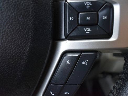 Used 2015 Ford F150 Lariat w/ Equipment Group 502A Luxury image 16