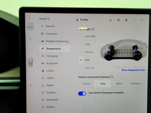 Used 2024 Tesla Model X image 17