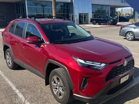 Used 2024 Toyota RAV4 XLE FWD image 9