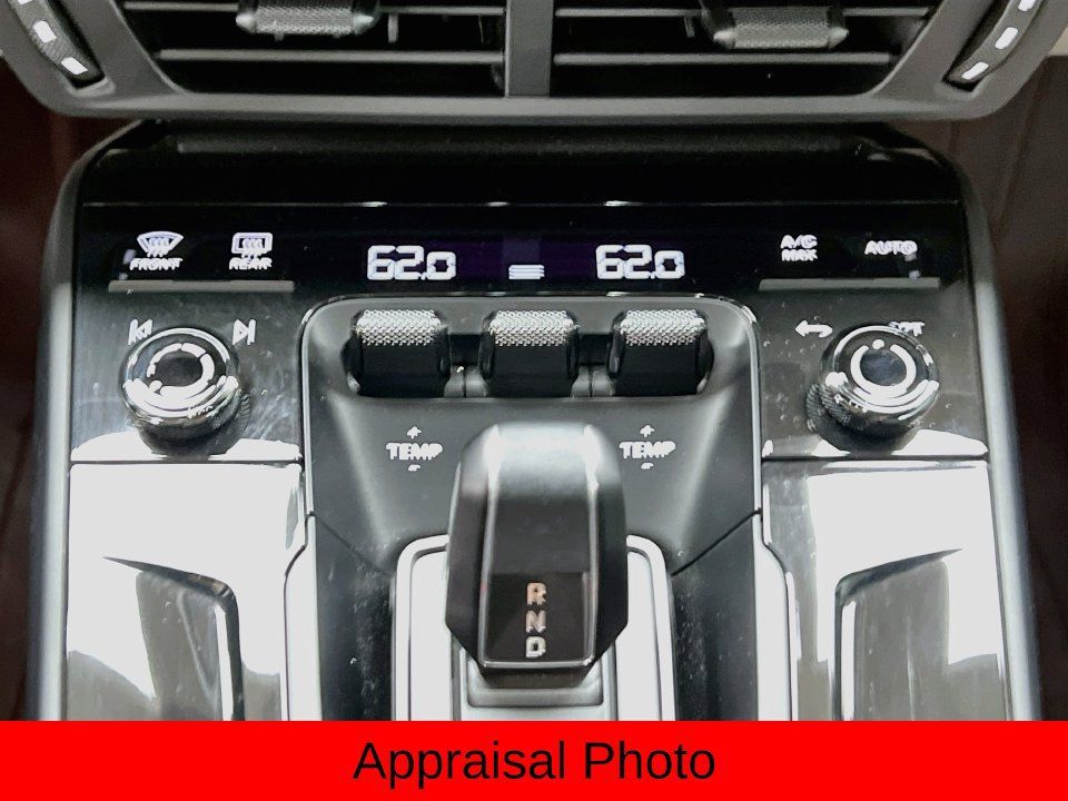 Certified 2026 Porsche 911 Targa 4 GTS AWD/4WD image 17