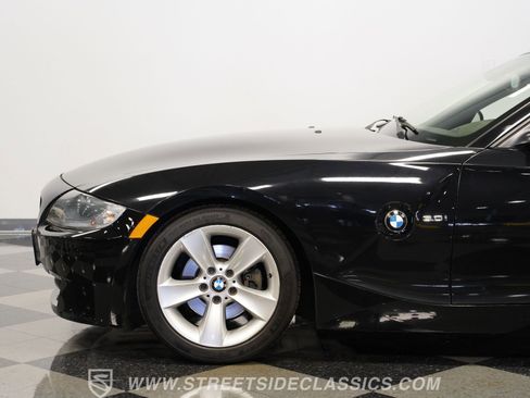 Used 2006 BMW Z4 3.0i image 23