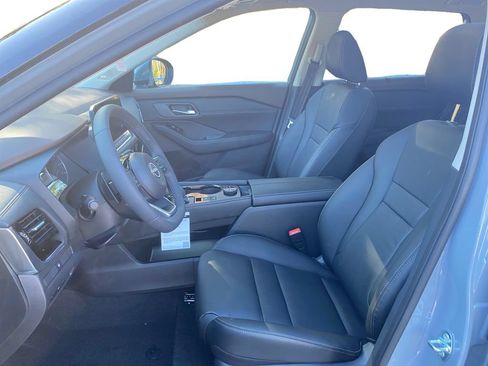 Used 2023 Nissan Rogue SL w/ SL Premium Package AWD/4WD image 10