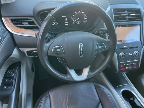Used 2019 Lincoln MKC Select w/ Select Plus Package image 37