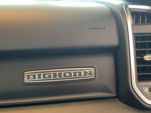 Used 2024 RAM 1500 Big Horn AWD/4WD image 40