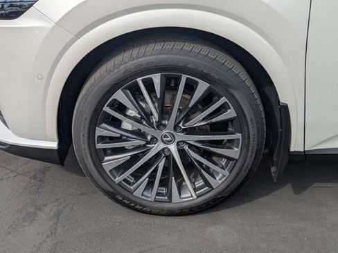 Used 2025 Lexus RX 350 w/ Convenience Package image 9