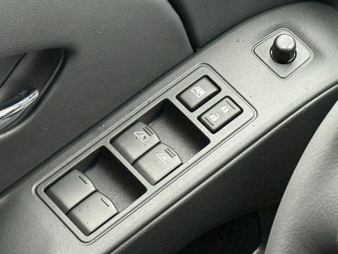 New 2026 Nissan Frontier SV AWD/4WD image 28