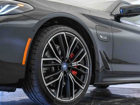 Certified 2023 BMW 530e 530e iPerformance w/ M Sport Package image 10