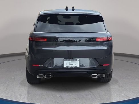 New 2026 Land Rover Range Rover Sport Dynamic SE AWD/4WD image 6