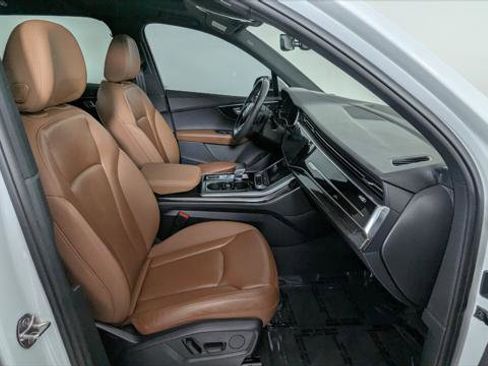 Used 2021 Audi Q7 2.0T Premium w/ Convenience Package image 27