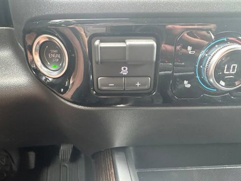 New 2026 GMC Sierra 1500 Elevation w/ Preferred Package AWD/4WD image 6