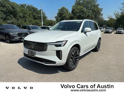 New 2025 Volvo XC90 B6 Core w/ Climate Package