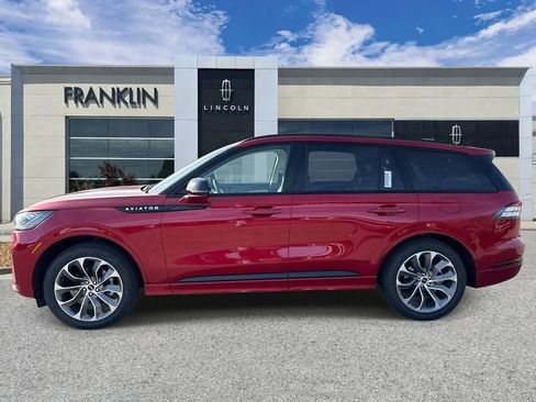 New 2026 Lincoln Aviator 2WD w/ Jet Appearance Package image 4